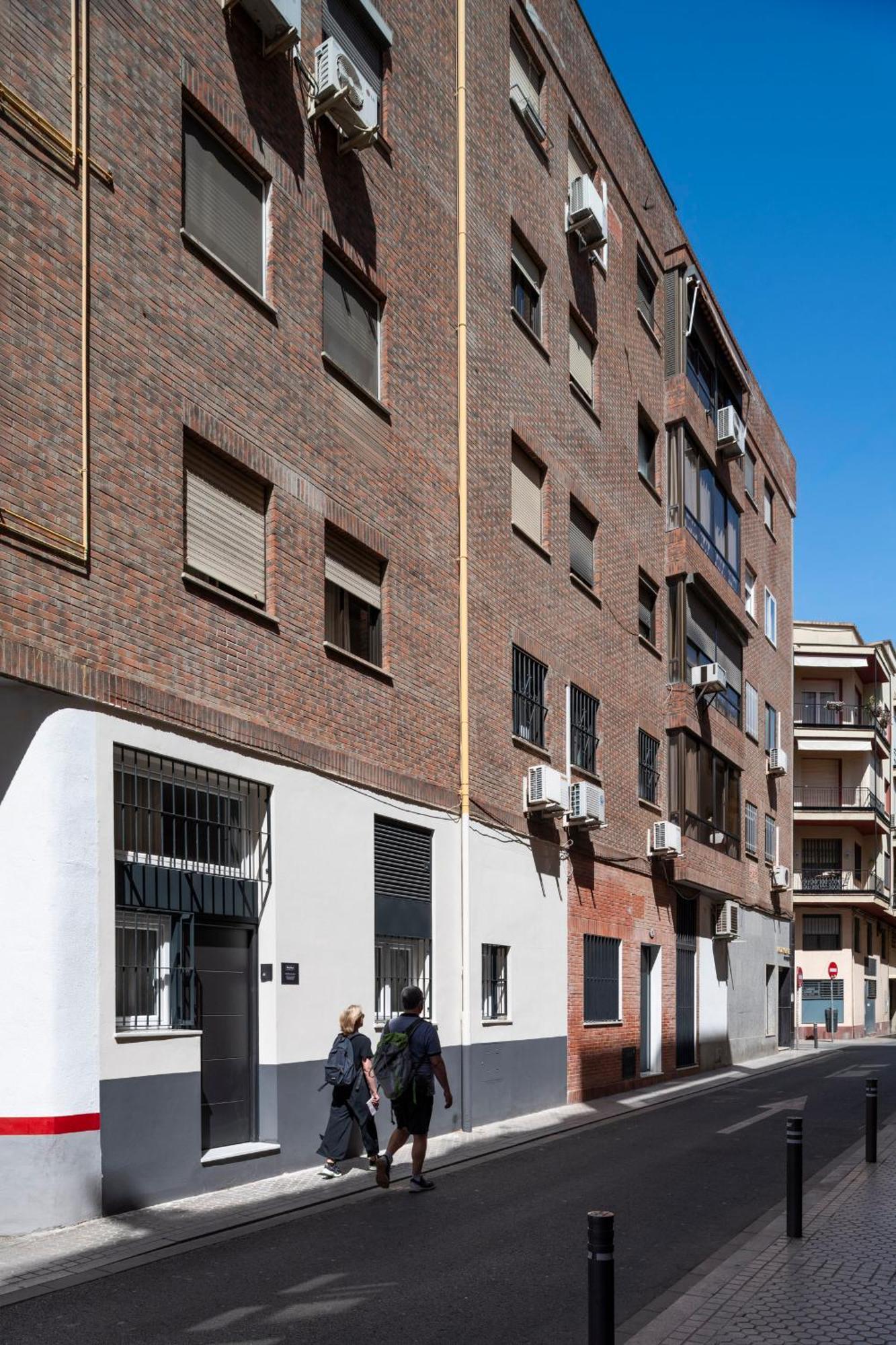 Monkeys Apartments Trastamara Billiard Room Seville Exterior photo